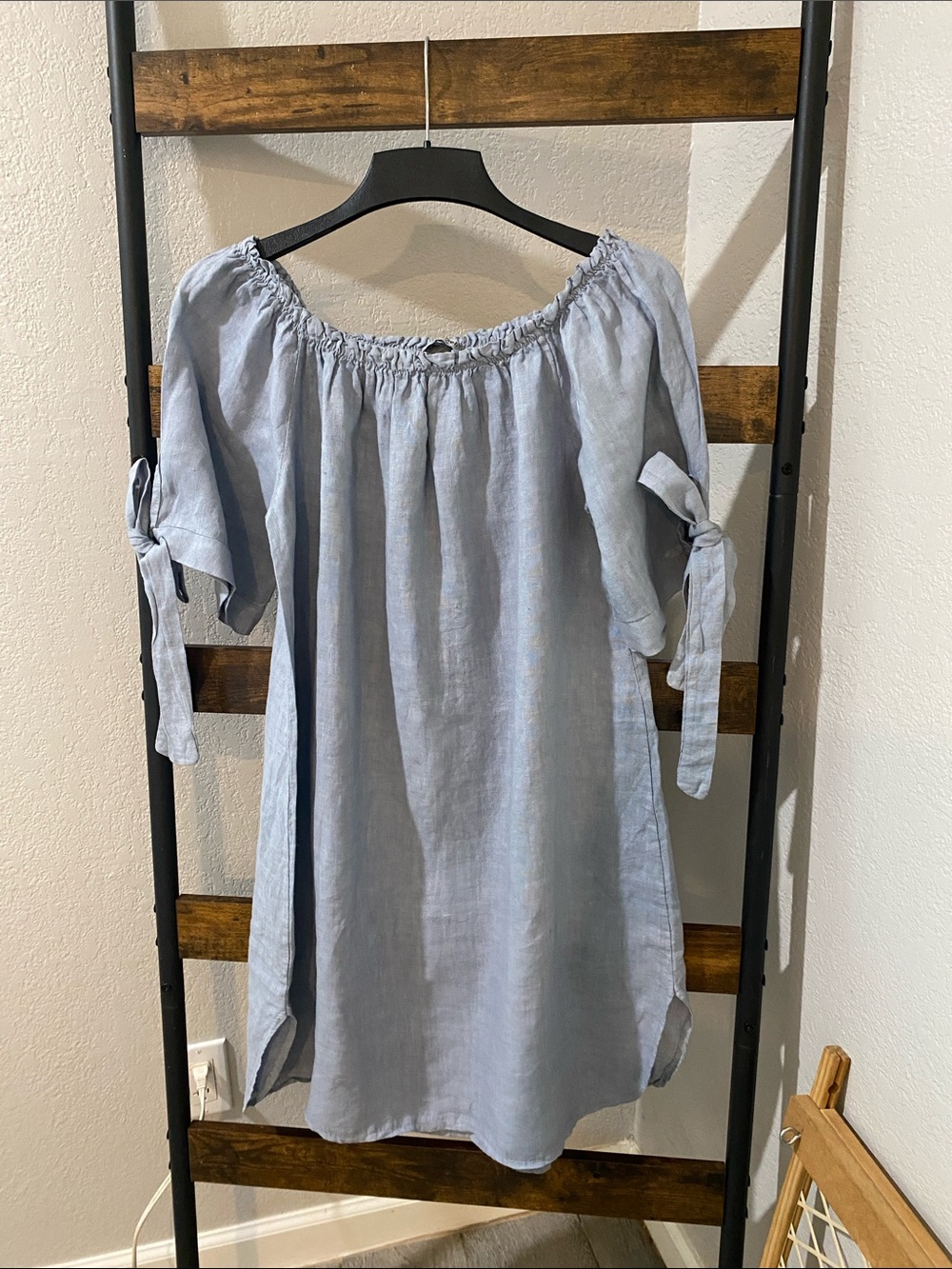 100 % lino Light Blue Off-Shoulder Tie-Sleeve Tunic Top